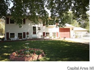 1910 N Albany St, Springfield, IL 62702