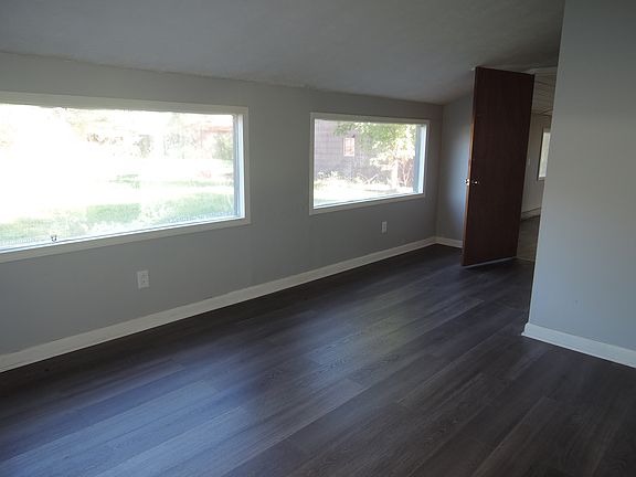 New flooring in all rooms