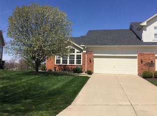 822 Hawk Run Trl, O'Fallon, MO 63368