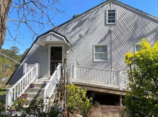 184 Sleepy Creek Dr, Dudley, NC 28333