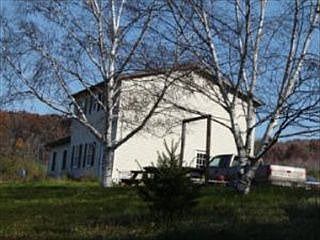 1st image of 715 Harris Ln
