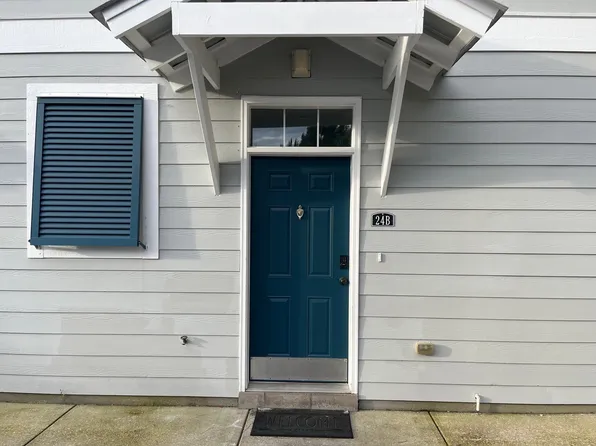 24 Talon Ct, Pt Washington, FL