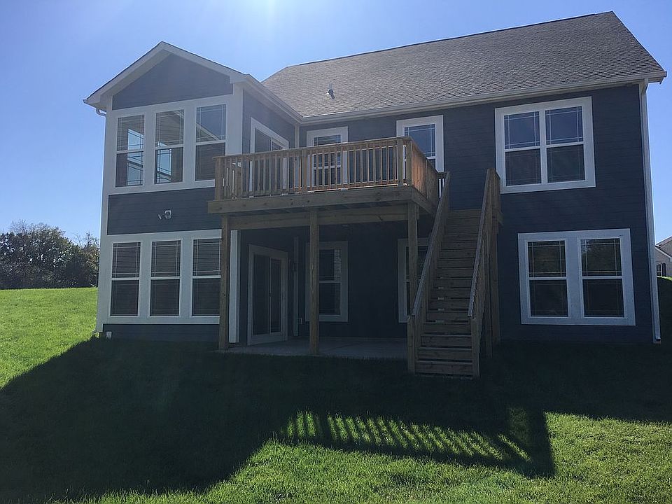 2nd image of 4848 Harris Pl
