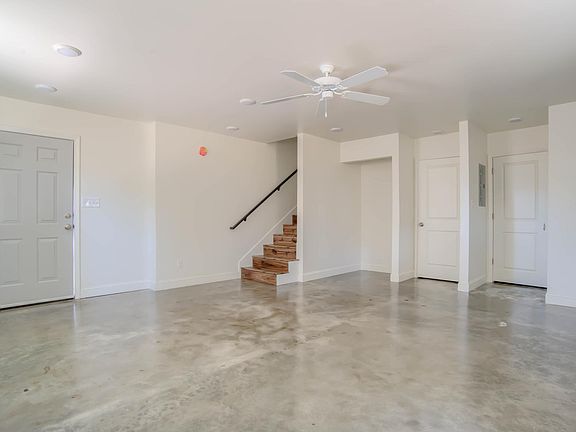 3rd image of 728 Desire St #F