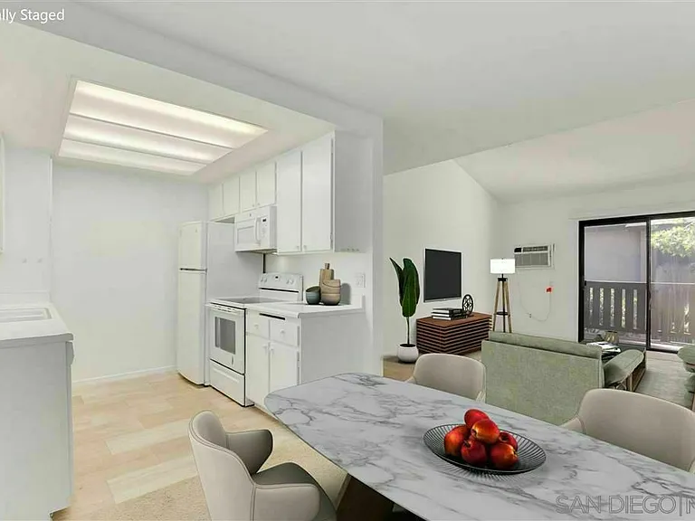 10232 Black Mountain Rd #100 — Photo 2