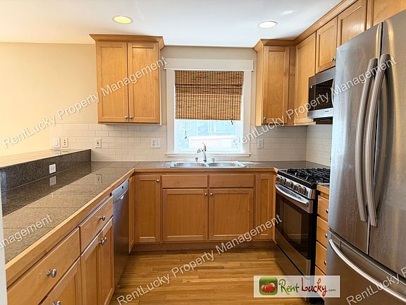3rd image of 2652 NW 56th St