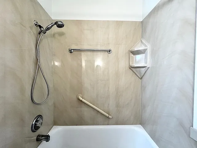 Tub/shower combo