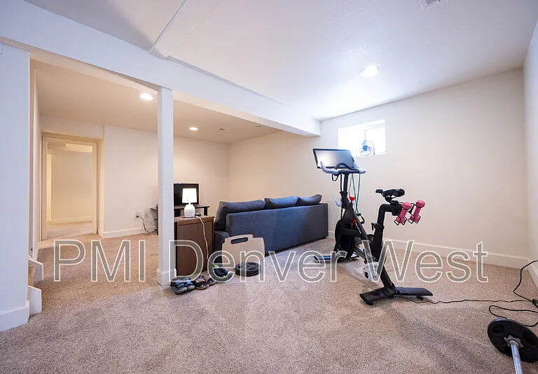 16821 E Hialeah Ave — Photo 19