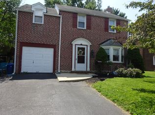 156 Friendship Rd, Drexel Hill, PA 19026