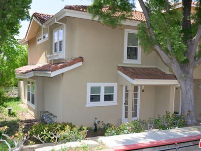 2731 Erringer Rd APT 38, Simi Valley, CA, 93065