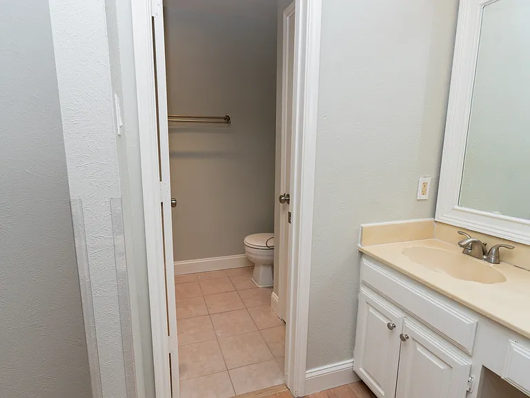 106 Mapleleaf Ln — Photo 42