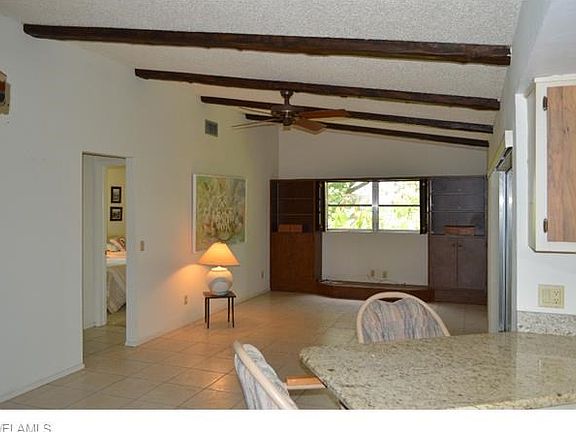 5th image of 415 Jefferson Ave