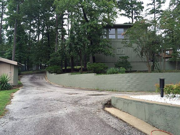 4th image of 140 Sammie Terrace