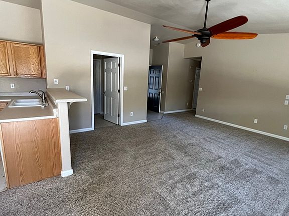 3rd image of 1261 Figuero Way