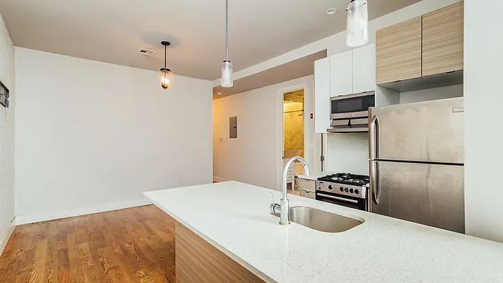 Rented by Nooklyn NYC LLC | media 1
