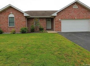 1524 Stony Brook Trl, Ste Genevieve, MO 63670