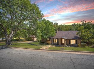 4021 Shadow Dr, Fort Worth, TX 76116