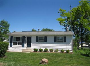 18852 W Deerpath Rd, Grayslake, IL 60030