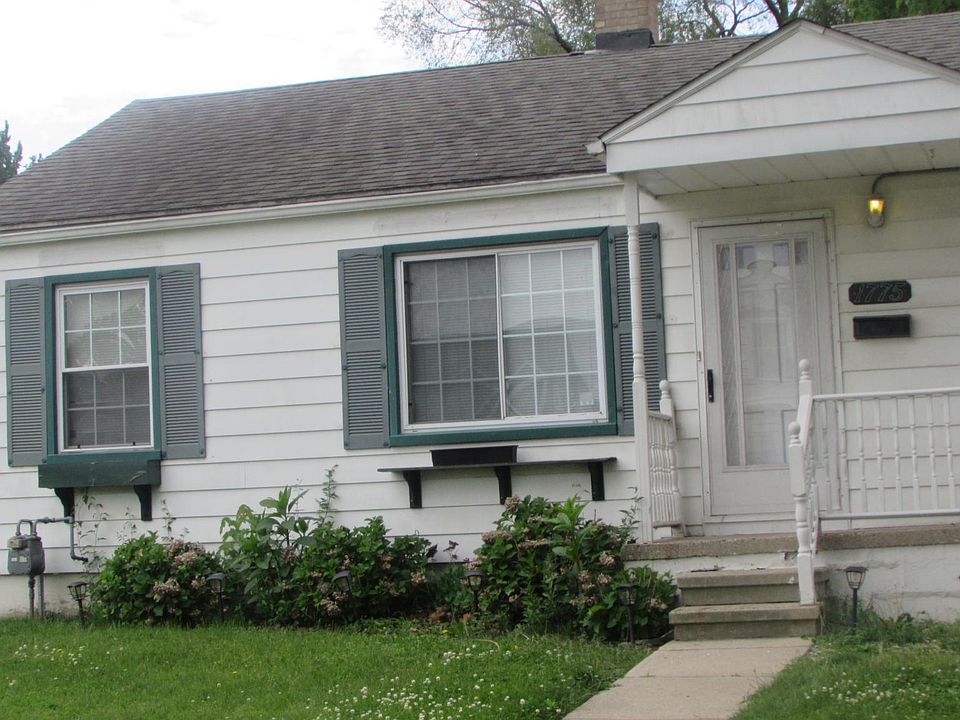 1st image of 1775 Rose Ave
