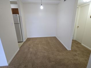 802 Ruth Ann Dr #4A, Sedalia, MO 65301