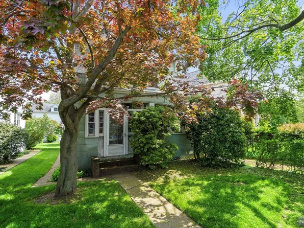 588 Maywood Ave, Maywood, NJ 07607