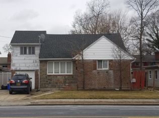 124 Great East Neck Rd, West Babylon, NY 11704