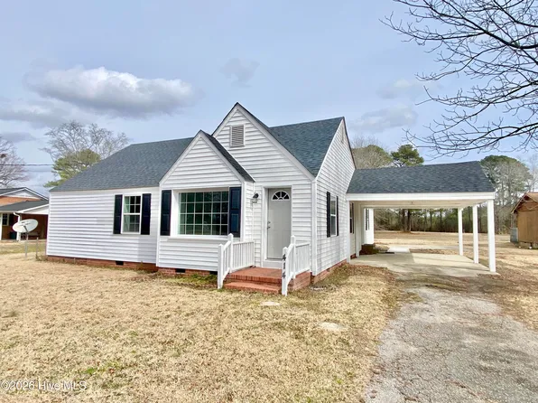 414 W Main Street, Micro, NC 27555