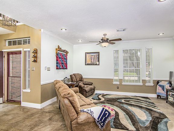 5th image of 2502 Sand Bar Ct