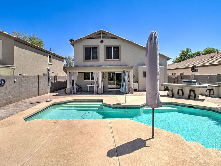 2576 E Brooks St — Photo 18