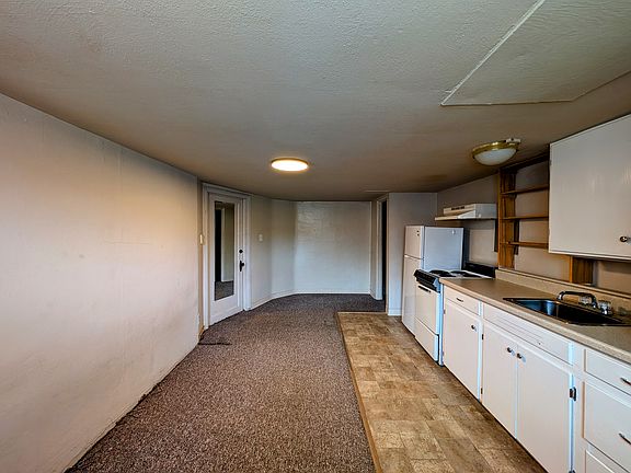 5th image of 108 N Buchanan Ave #S103