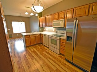 9466 Eagle Eye Ct, Monticello, MN 55362