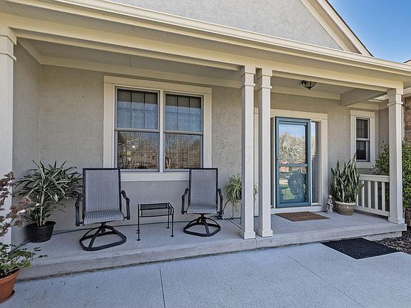 4th image of 7755 Cumberland Cir