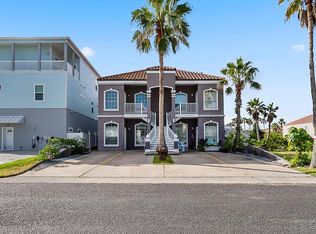 111 E Corral St #D, South Padre Island, TX 78597