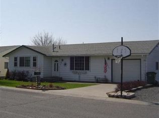 814 E Southview Ave, Colfax, WA 99111