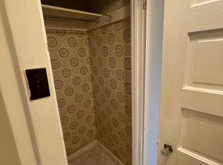 216 N 16th St APT 2, Allentown, PA 18102