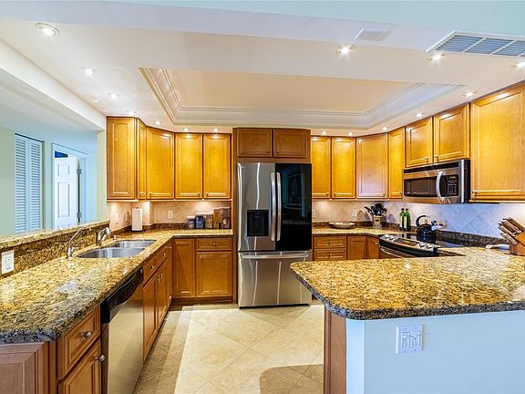 3rd image of 405 N Ocean Boulevard #703