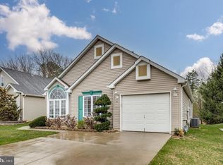 8 Penny Ln, Jackson, NJ 08527