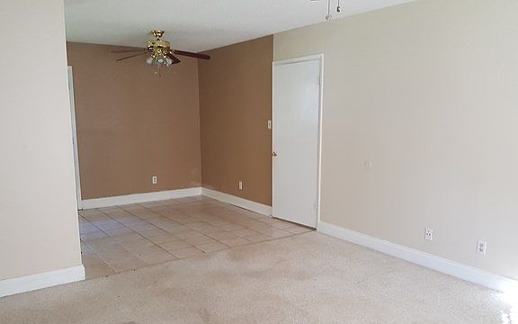 4th image of 1411 Lafayette Ln
