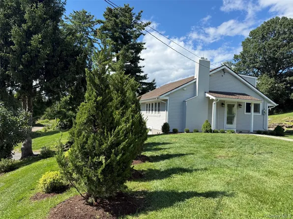 221 Prospect Hill Rd, Ancramdale, NY 12503