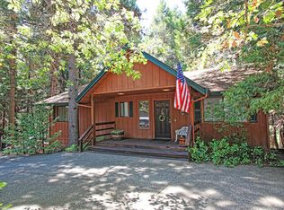 4420 Park Woods Dr, Pollock Pines, CA 95726