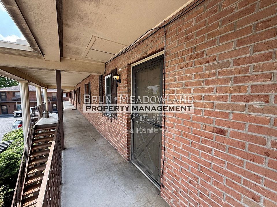 1st image of 128 Lynnwood Dr APT 7