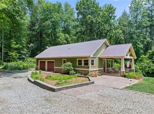 1315 Chimney Mountain Flats Trl, Clarkesville, GA 30523