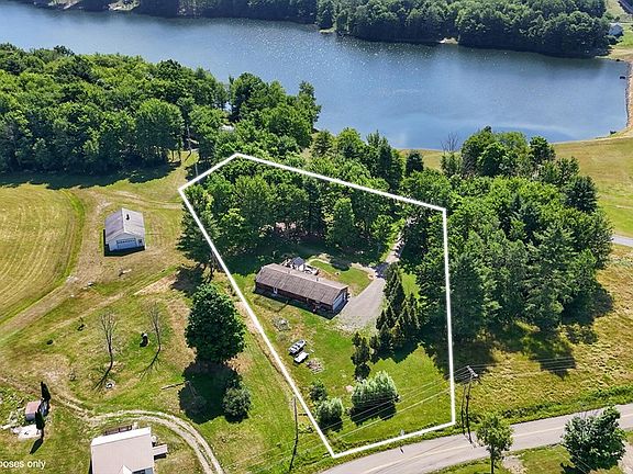3rd image of 91 Lakeside Dr