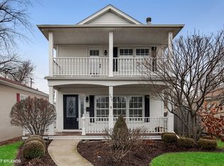 206 W Burlington Ave, Westmont, IL 60559