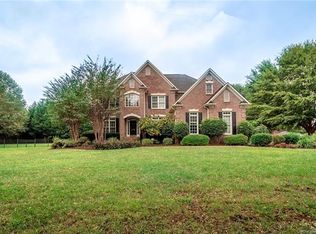 176 W Paces Rd, Mooresville, NC 28117