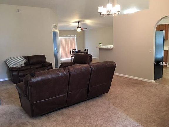 4th image of 411 Nuestra Pl