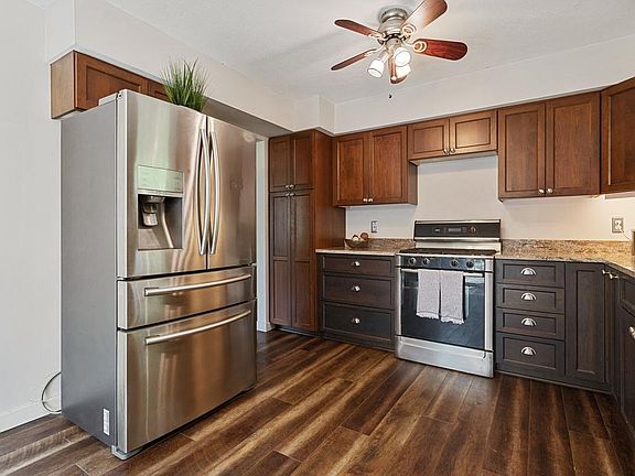 2nd image of 7917 Modern Rd N