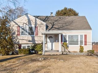 83 Westwood Rd, Yonkers, NY 10710