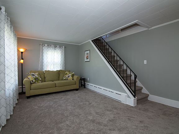 5th image of 26 Harrison Ave