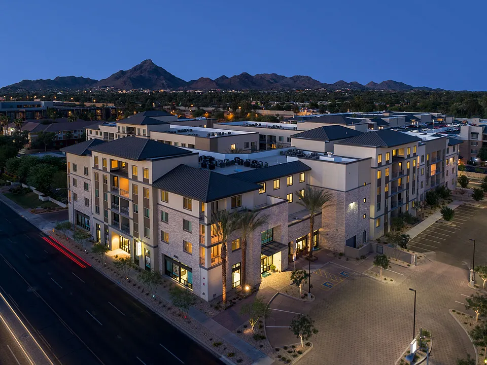 Peak 16 apartments community photo